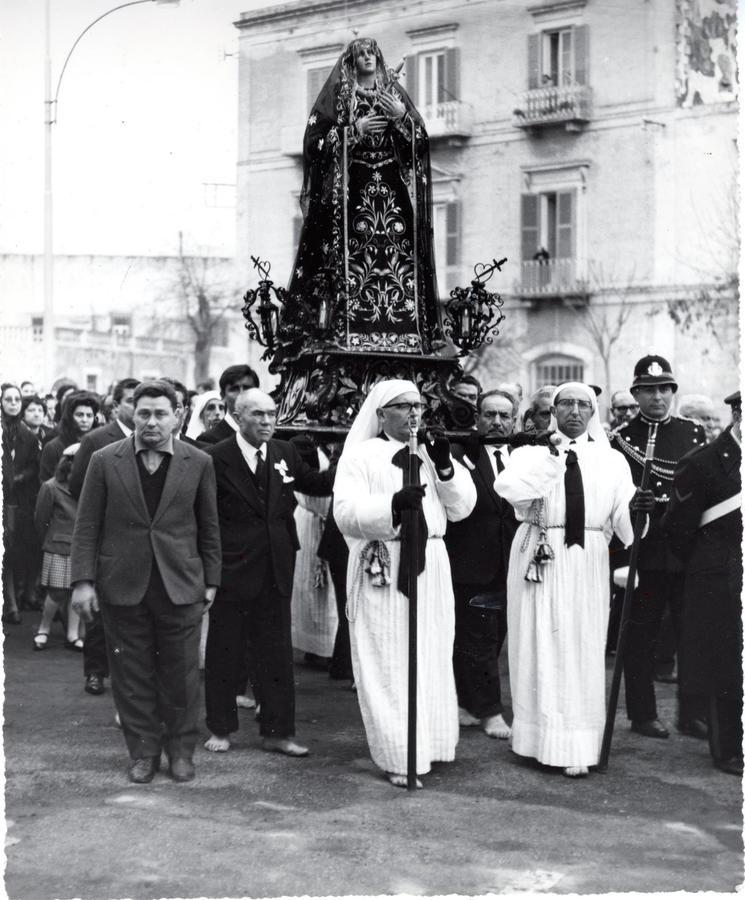 Albergo Lucy Trani Εξωτερικό φωτογραφία