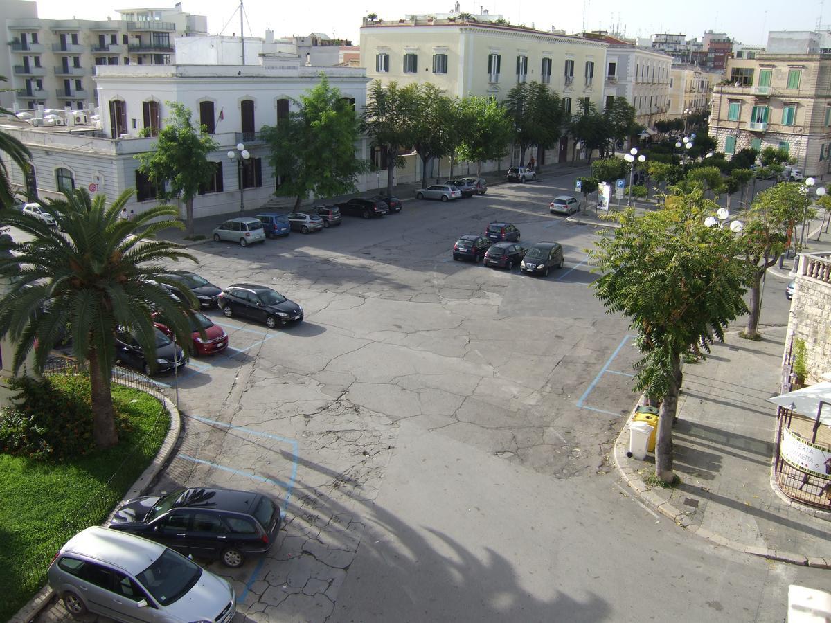 Albergo Lucy Trani Εξωτερικό φωτογραφία
